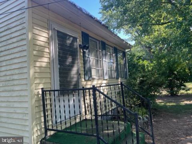 3 DOGWOOD DR, Dover, DE 19904