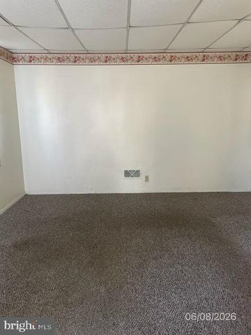 3 DOGWOOD DR, Dover, DE 19904