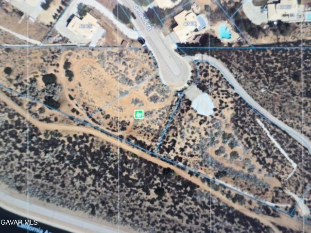 Gemelos Ct Vic Claros Wa, Quartz Hill, CA 93536