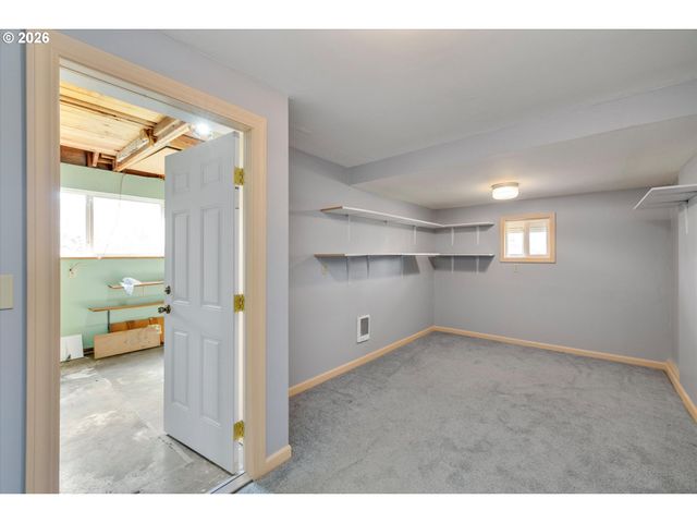 15074 Se ORCHID Ave, Milwaukie, OR 97267