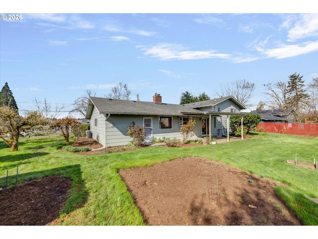 15074 Se ORCHID Ave, Milwaukie, OR 97267