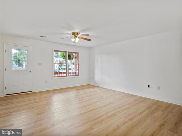 920 FREDERICK ST, Hagerstown, MD 21740