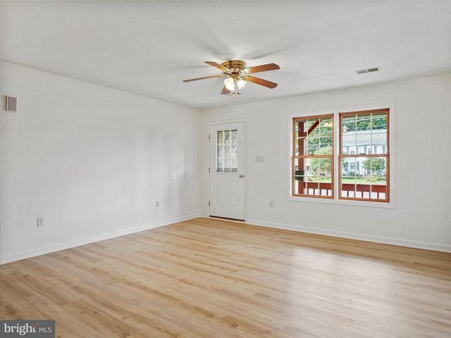 920 FREDERICK ST, Hagerstown, MD 21740