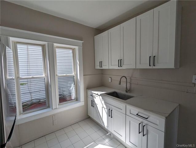 65 Academy Street, Poughkeepsie, NY 12601