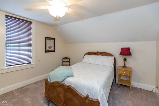 498 W Main Street, Danville, IN 46122