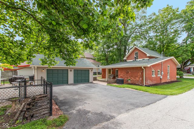 498 W Main Street, Danville, IN 46122