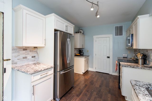 498 W Main Street, Danville, IN 46122