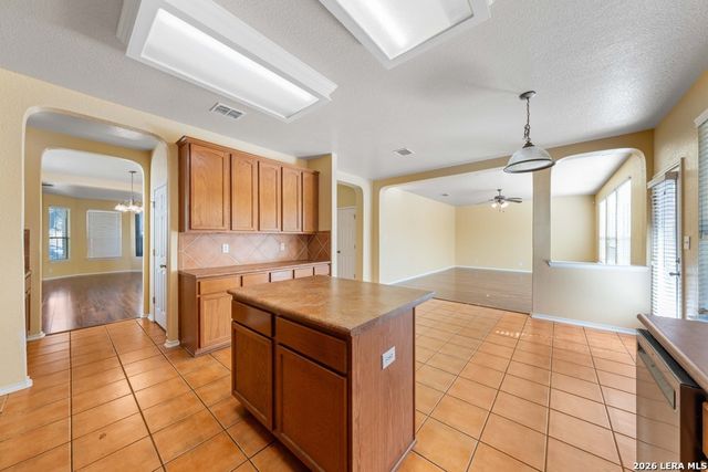 3338 Bending Creek, San Antonio, TX 78261