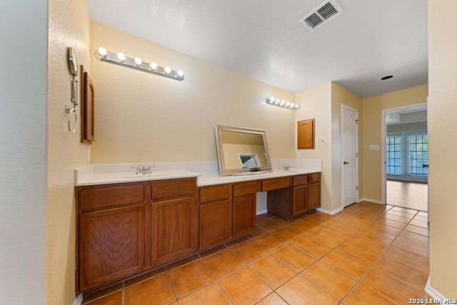 3338 Bending Creek, San Antonio, TX 78261