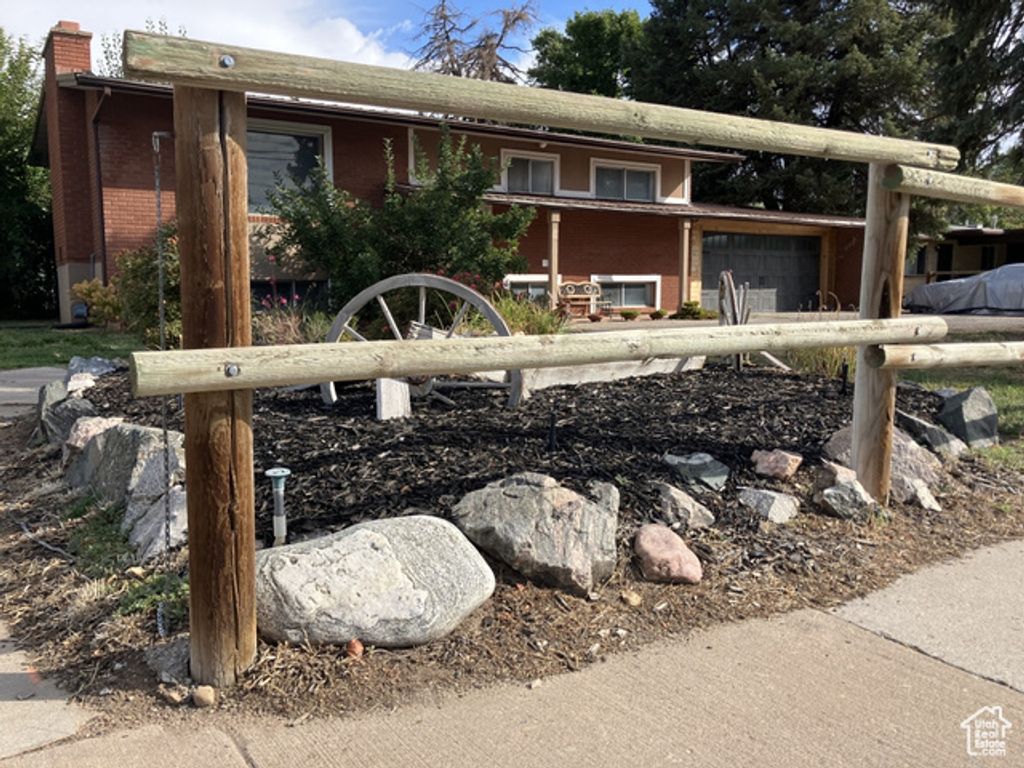 750 W GENTILE ST, Layton, UT 84041