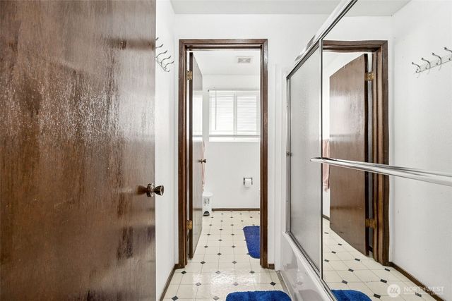 609 E 69th Street, Tacoma, WA 98404