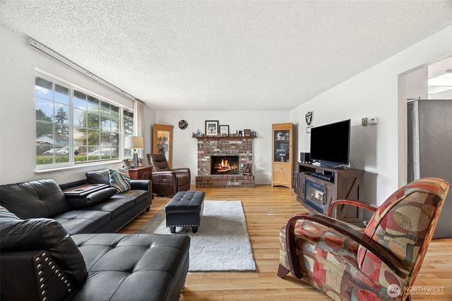 609 E 69th Street, Tacoma, WA 98404