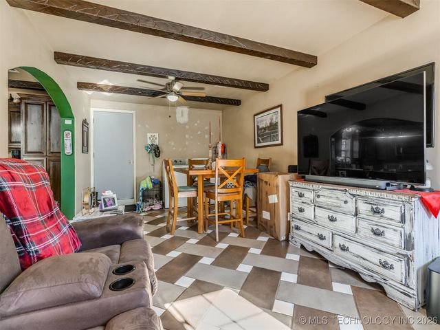 105 SE 6th Street, Wagoner, OK 74467