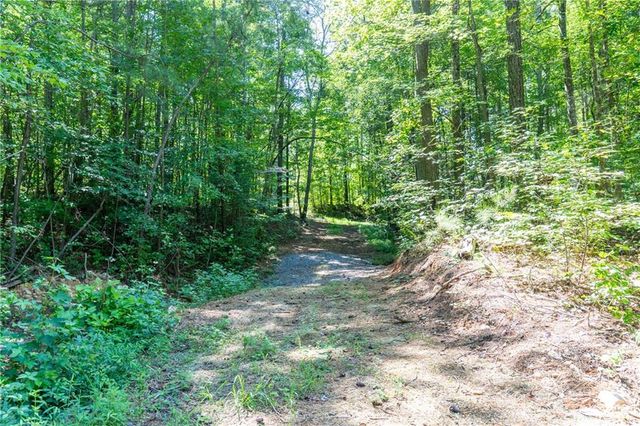 75 Black Forest Drive, Dallas, GA 30132
