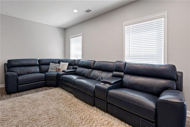 515 S Bound Court, Acworth, GA 30102