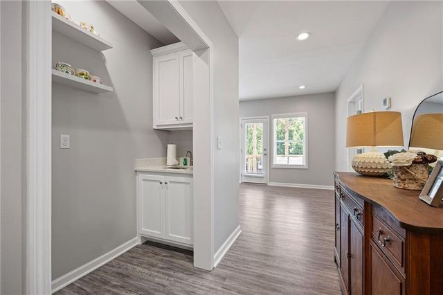 515 S Bound Court, Acworth, GA 30102