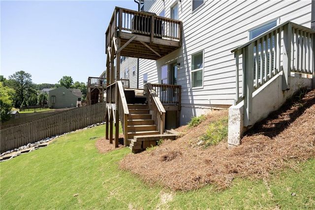 515 S Bound Court, Acworth, GA 30102