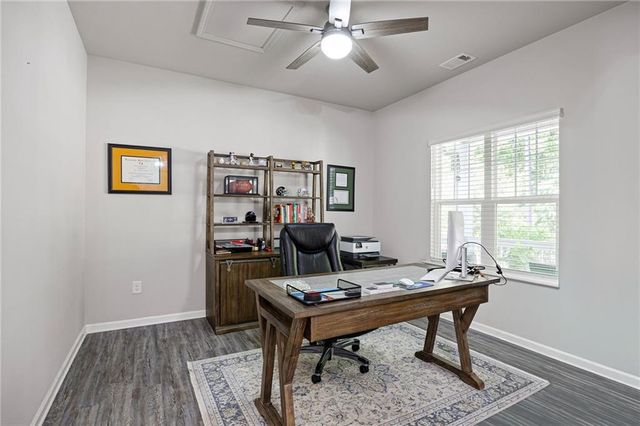 515 S Bound Court, Acworth, GA 30102