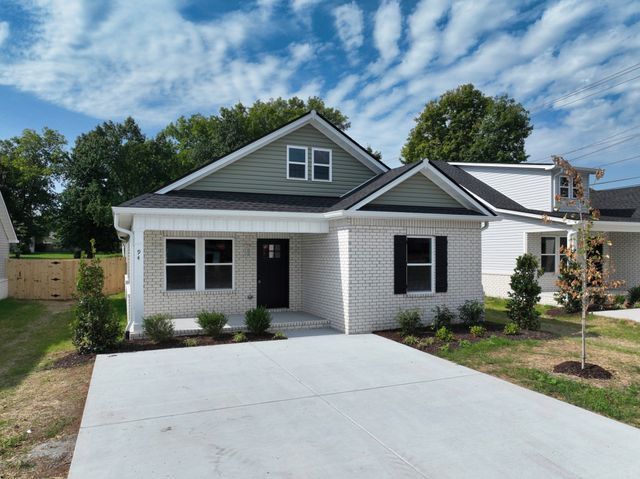 94 Donna Dr, Hendersonville, TN 37075