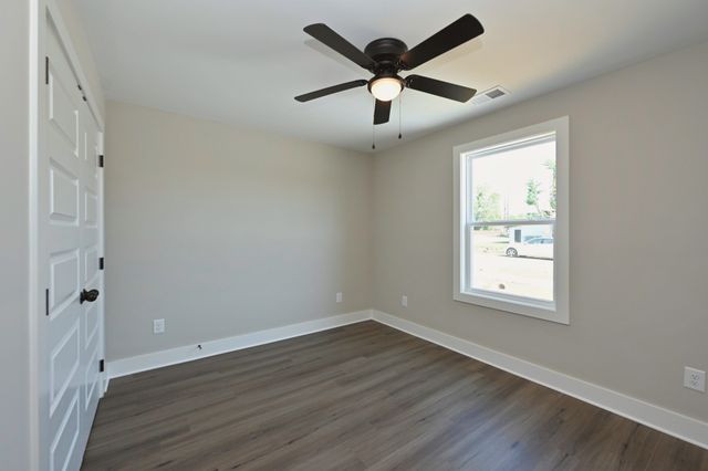 94 Donna Dr, Hendersonville, TN 37075