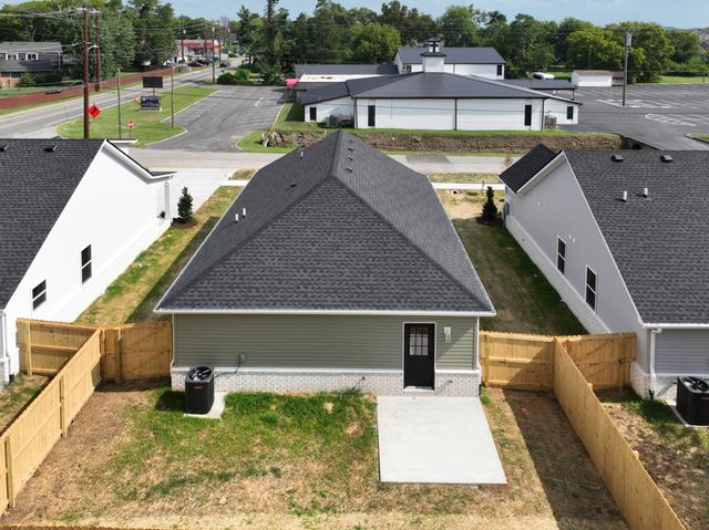 94 Donna Dr, Hendersonville, TN 37075