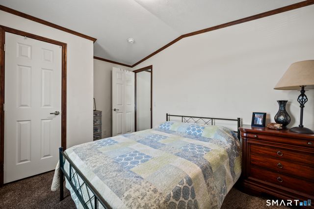 15 Pine Street, East Windsor, CT 06088