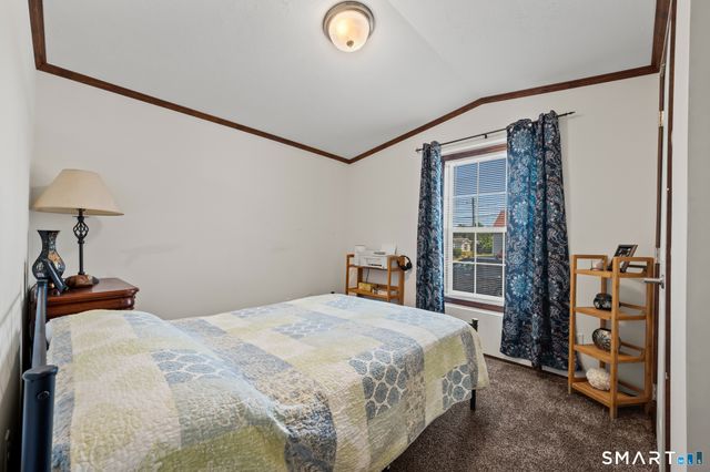 15 Pine Street, East Windsor, CT 06088