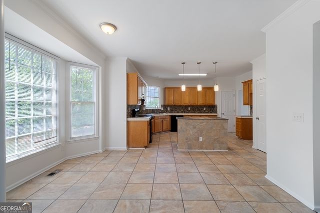 1720 Greystone Trace SE, Conyers, GA 30013