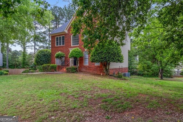 1720 Greystone Trace SE, Conyers, GA 30013