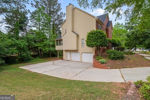 1720 Greystone Trace SE, Conyers, GA 30013