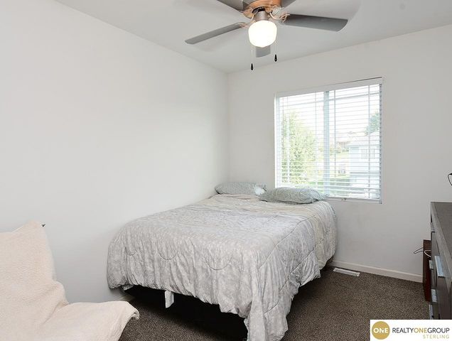 7772 N 86th Avenue, Omaha, NE 68122