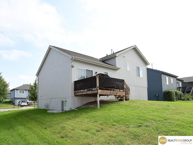 7772 N 86th Avenue, Omaha, NE 68122