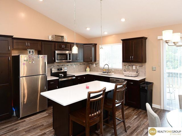 7772 N 86th Avenue, Omaha, NE 68122