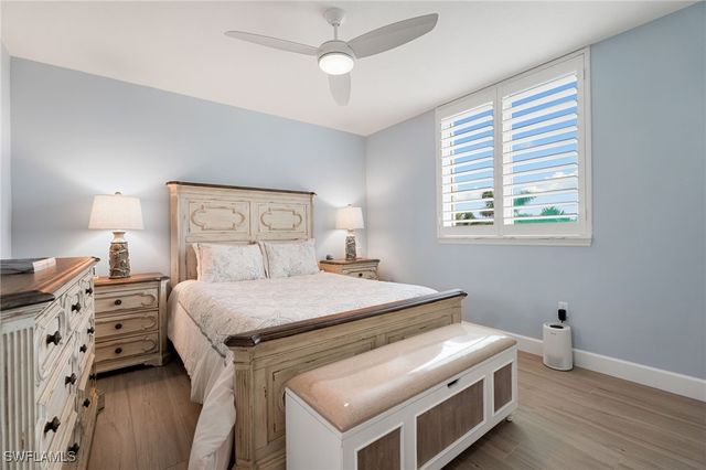 7515 Pelican Bay BLVD 5A, Naples, FL 34108