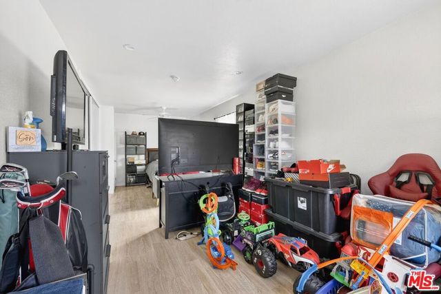 423 E 127th Street, Los Angeles, CA 90061