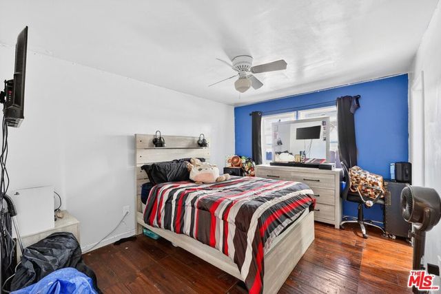 423 E 127th Street, Los Angeles, CA 90061