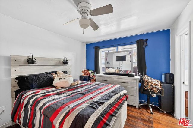 423 E 127th Street, Los Angeles, CA 90061