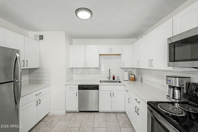 2810 E Glenrosa Avenue 19, Phoenix, AZ 85016