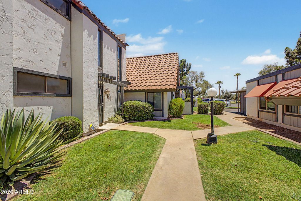 2810 E Glenrosa Avenue 19, Phoenix, AZ 85016 — photo 2