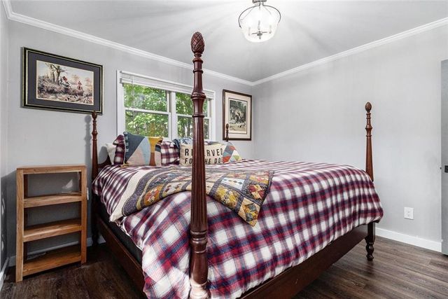 220 Fox Den Circle, Jasper, GA 30143