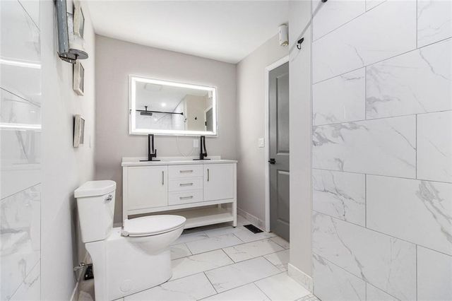 220 Fox Den Circle, Jasper, GA 30143