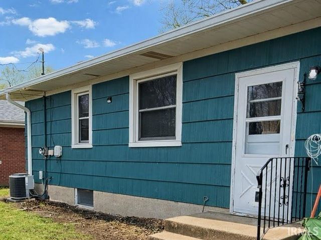 8412 G Greenwood Avenue, Munster, IN 46321