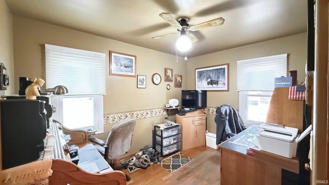 8412 G Greenwood Avenue, Munster, IN 46321