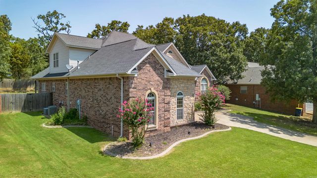 25 Hickory Bend Drive, Cabot, AR 72023