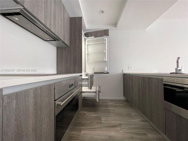 801 S Miami Ave 3303, Miami, FL 33130