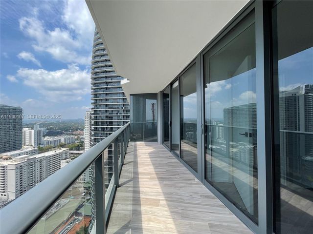 801 S Miami Ave 3303, Miami, FL 33130