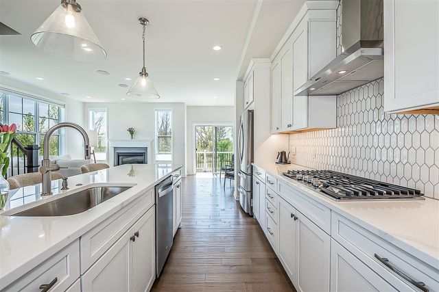 2938 Corston Road, Ann Arbor, MI 48105