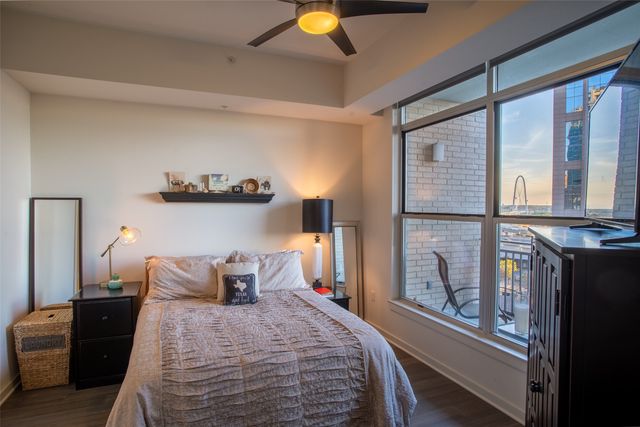 2323 N Houston Street 613, Dallas, TX 75219