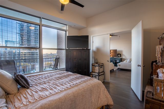 2323 N Houston Street 613, Dallas, TX 75219