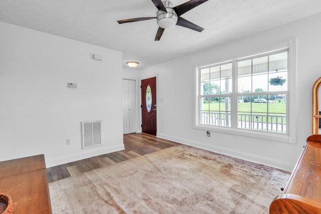 140 Estates Drive, Science Hill, KY 42553